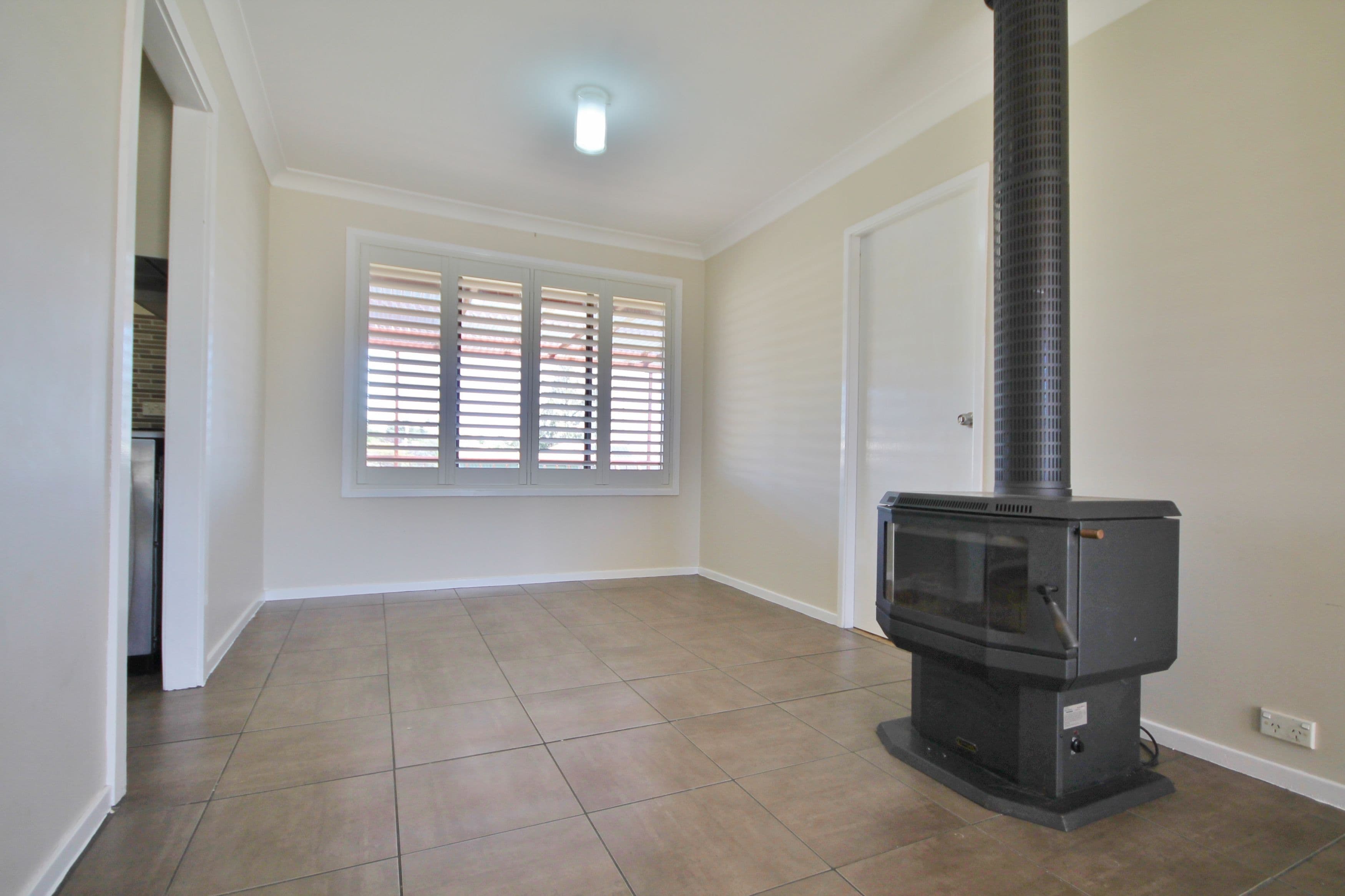24 Dwyer Drive, Young - Thumbnail 6