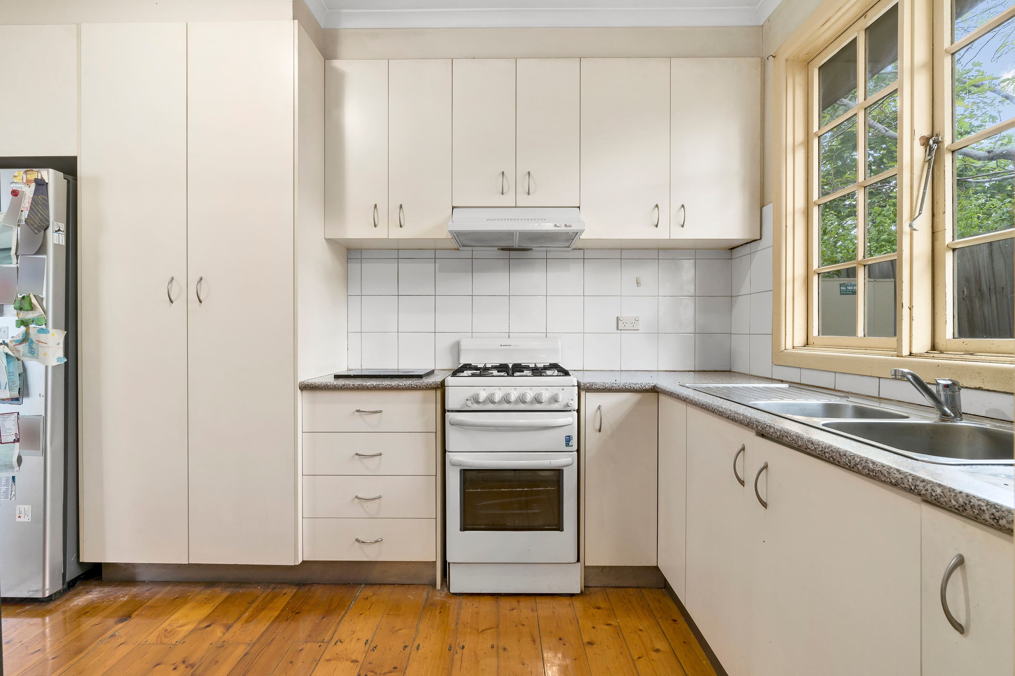 35 Harlington Street, Clayton VIC 3168, Clayton - Thumbnail 4