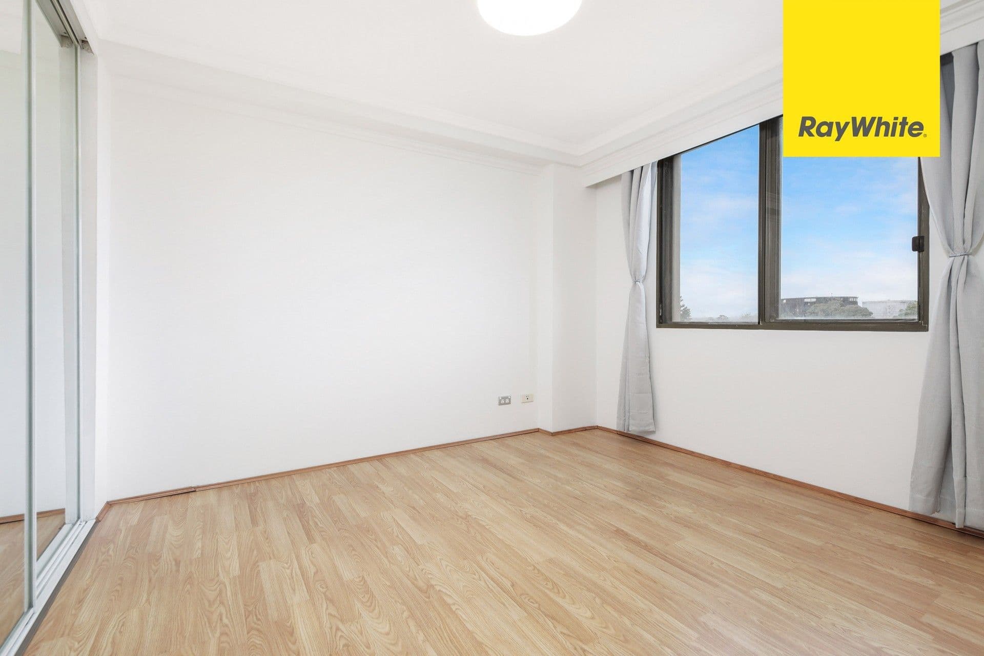 323 Forest Road (ACCESS VIA BRIDGE STREET), Hurstville NSW 2220, Hurstville - Thumbnail 5
