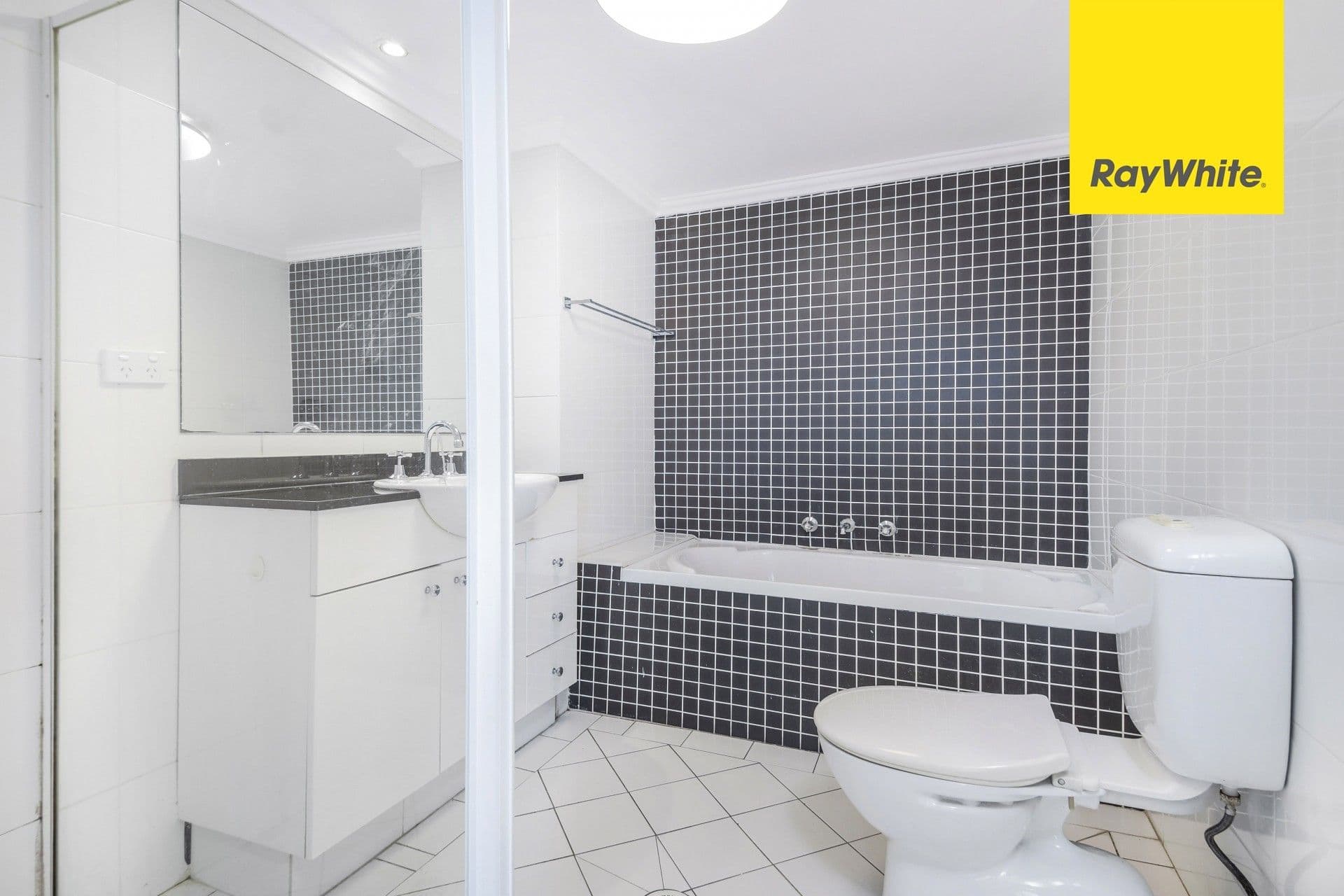 323 Forest Road (ACCESS VIA BRIDGE STREET), Hurstville NSW 2220, Hurstville - Thumbnail 7