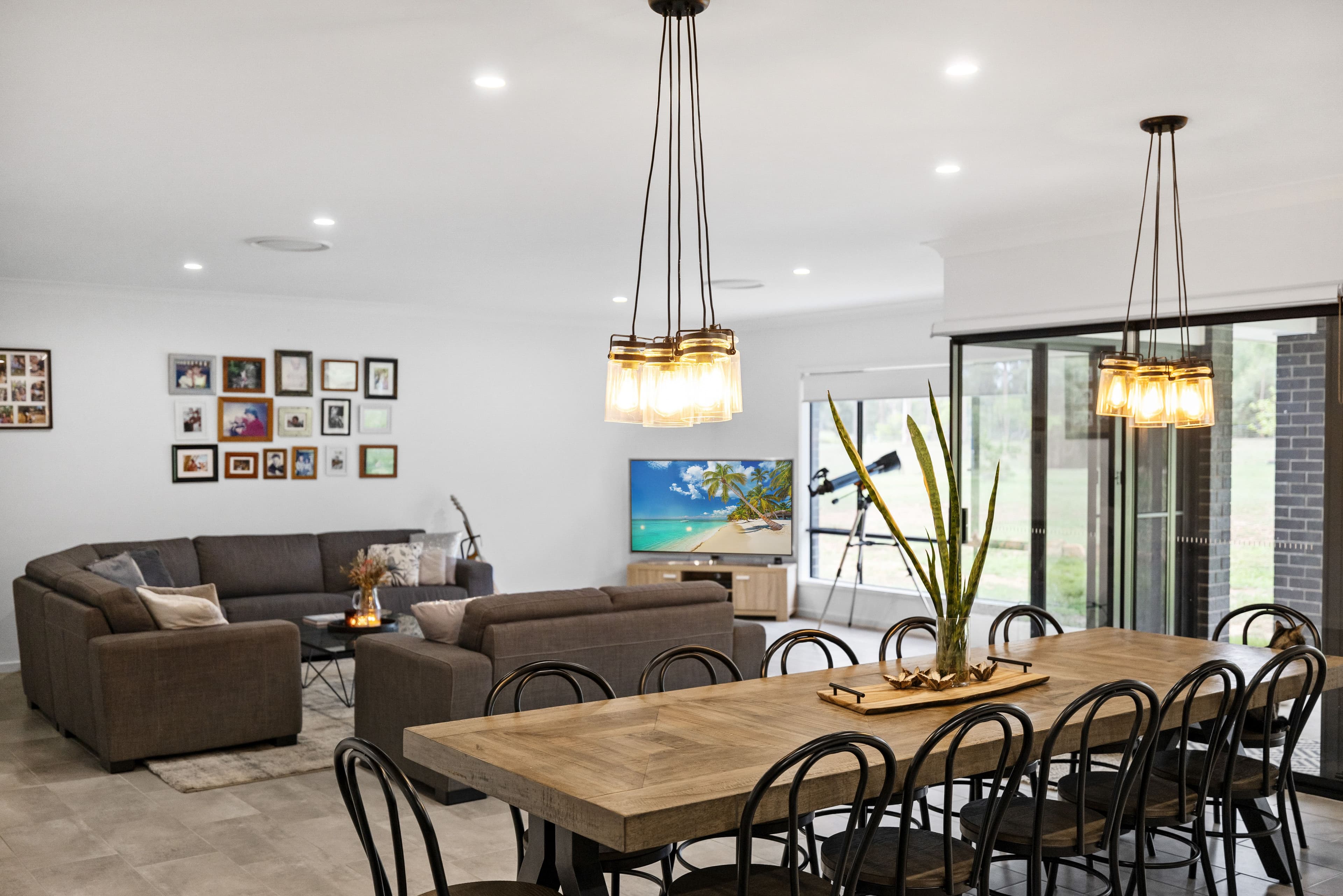 22 Royal Drive, Mount Hallen QLD 4312, Mount Hallen - Thumbnail 5