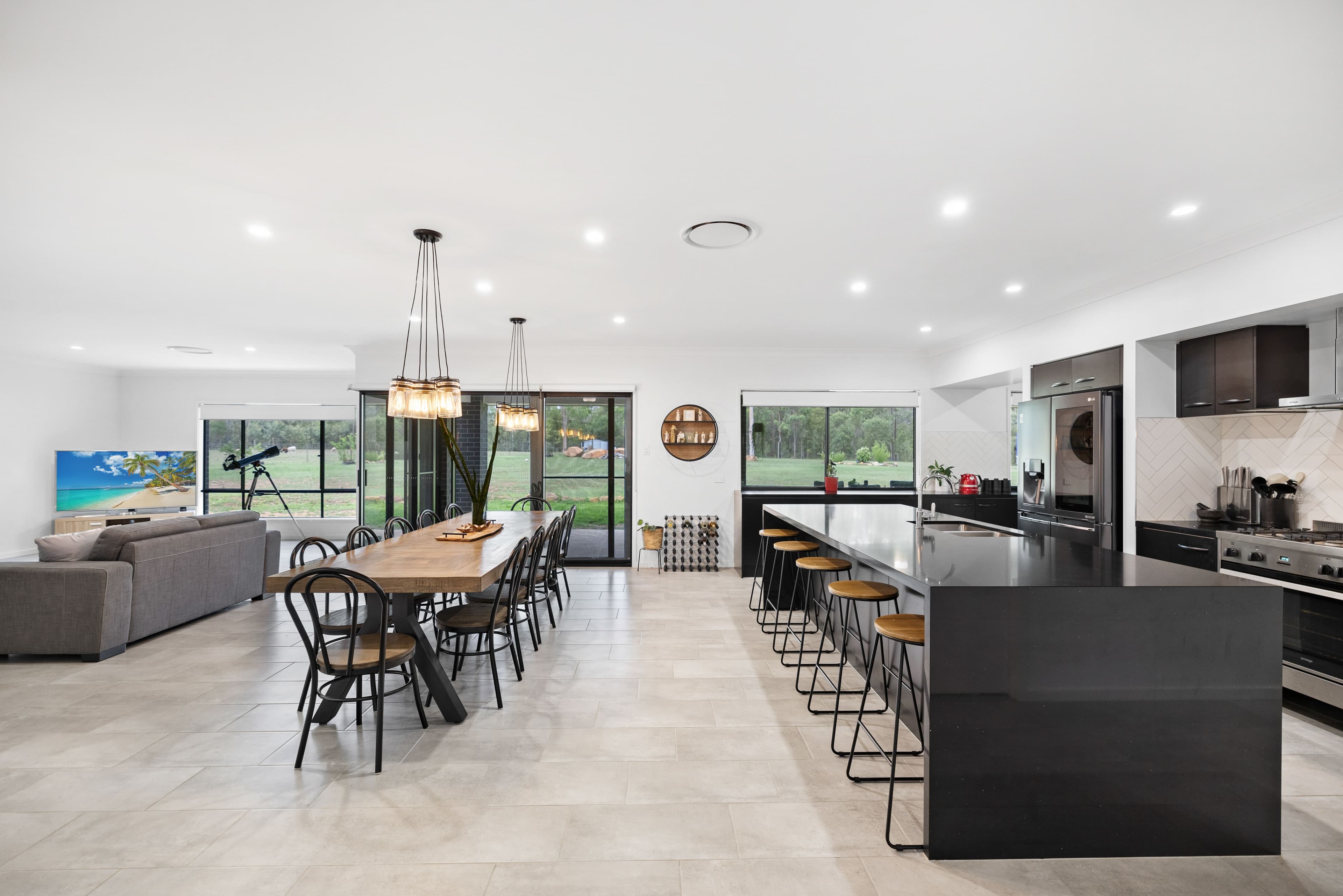 22 Royal Drive, Mount Hallen QLD 4312, Mount Hallen - Thumbnail 7