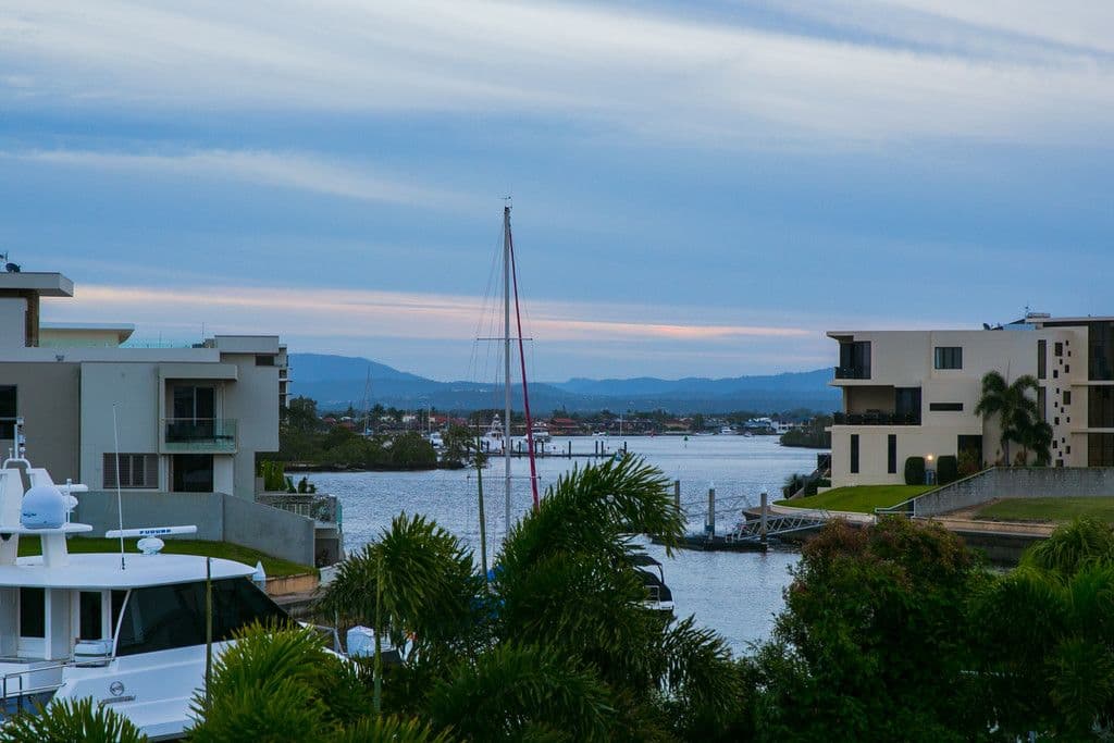 24 Knightsbridge Parade West, Sovereign Islands QLD 4216, Sovereign Islands - Image 1