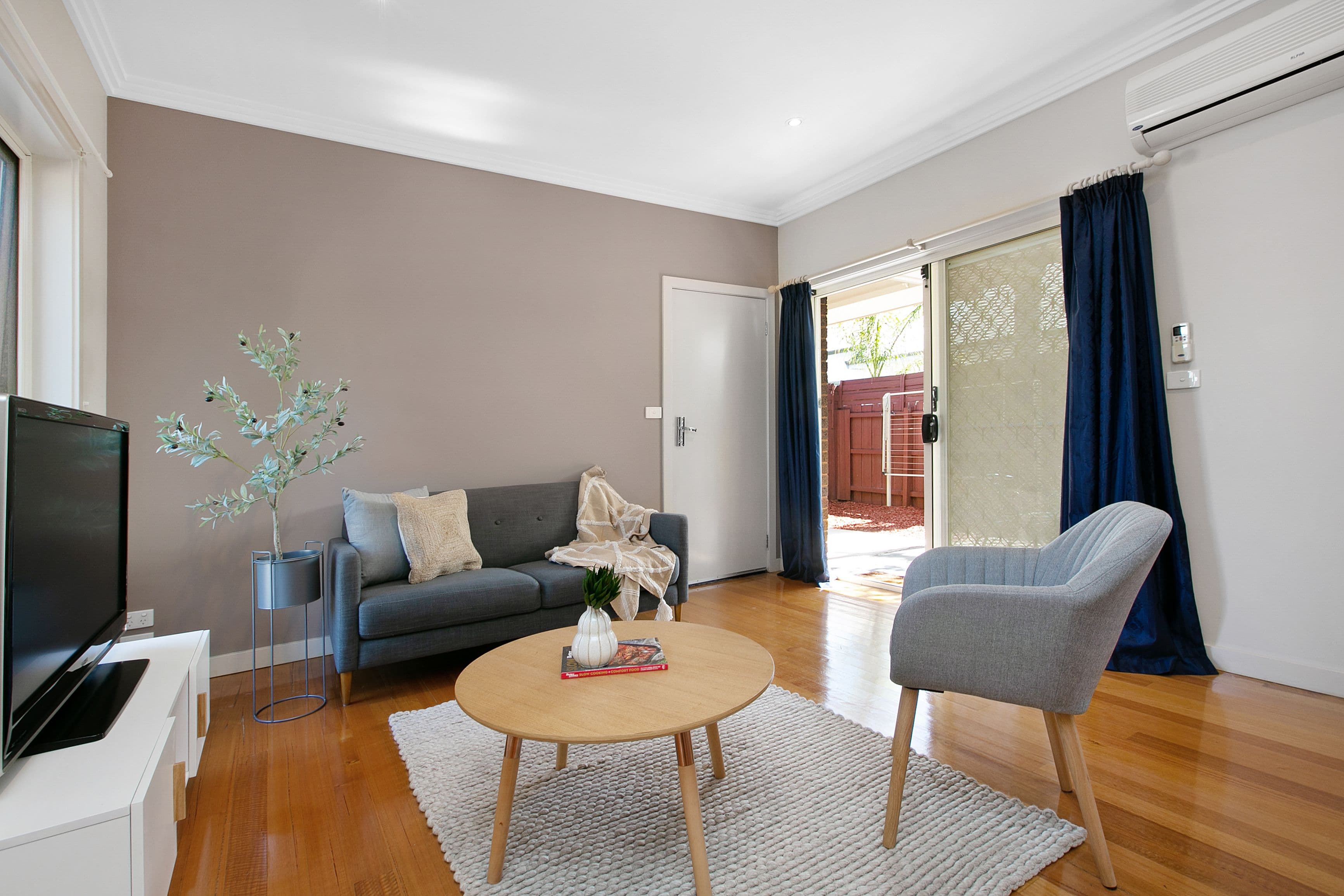 172 Purinuan Road, Reservoir VIC 3073, Reservoir - Thumbnail 4