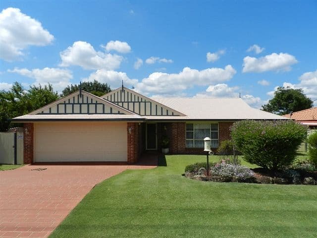 11 Pillar Street, MIDDLE RIDGE QLD 4350, Middle Ridge - Image 1