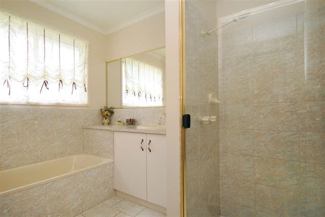 11 Pillar Street, MIDDLE RIDGE QLD 4350, Middle Ridge - Thumbnail 7