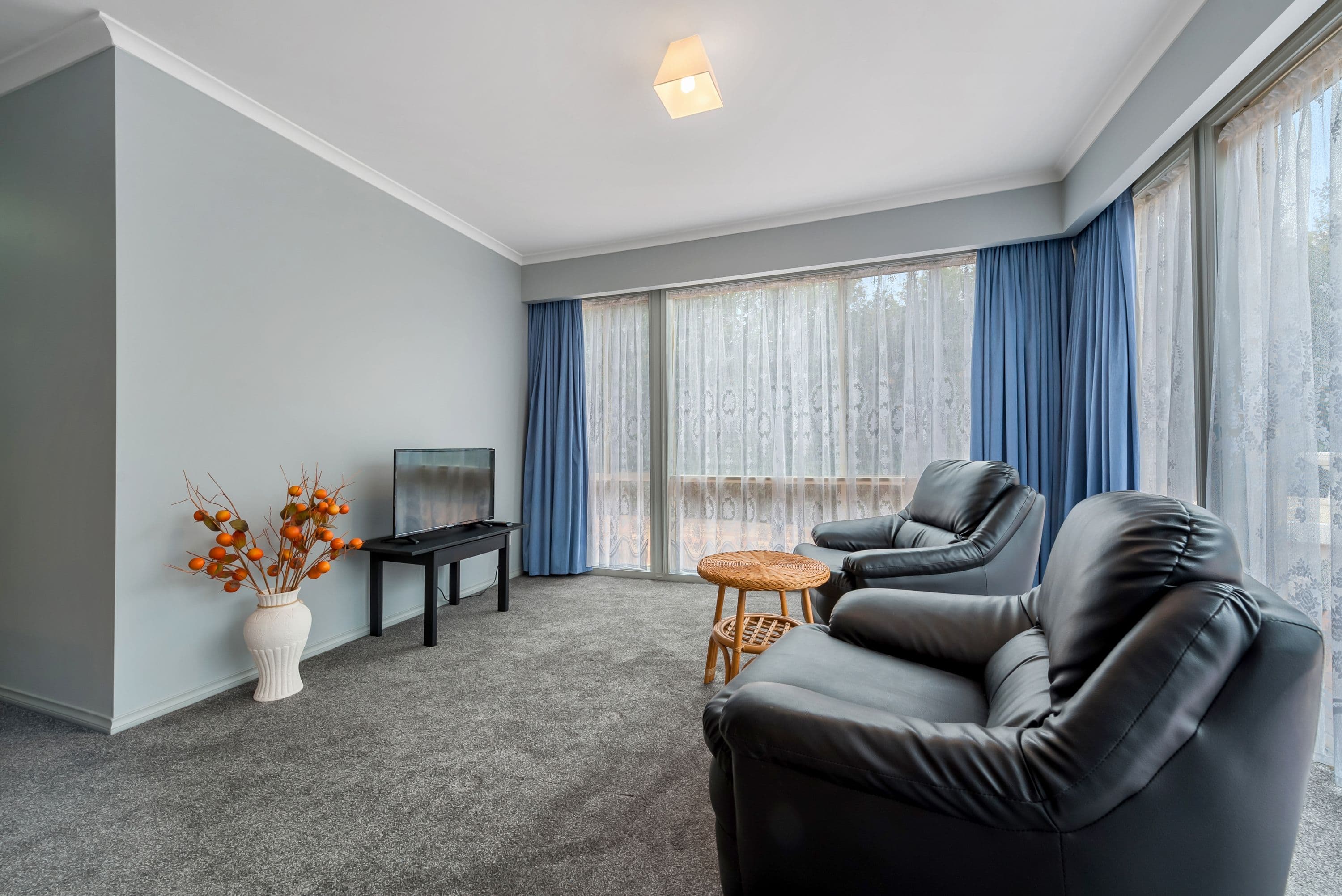 10 Odonnell Drive, Caroline Springs VIC 3023, Caroline Springs - Thumbnail 6