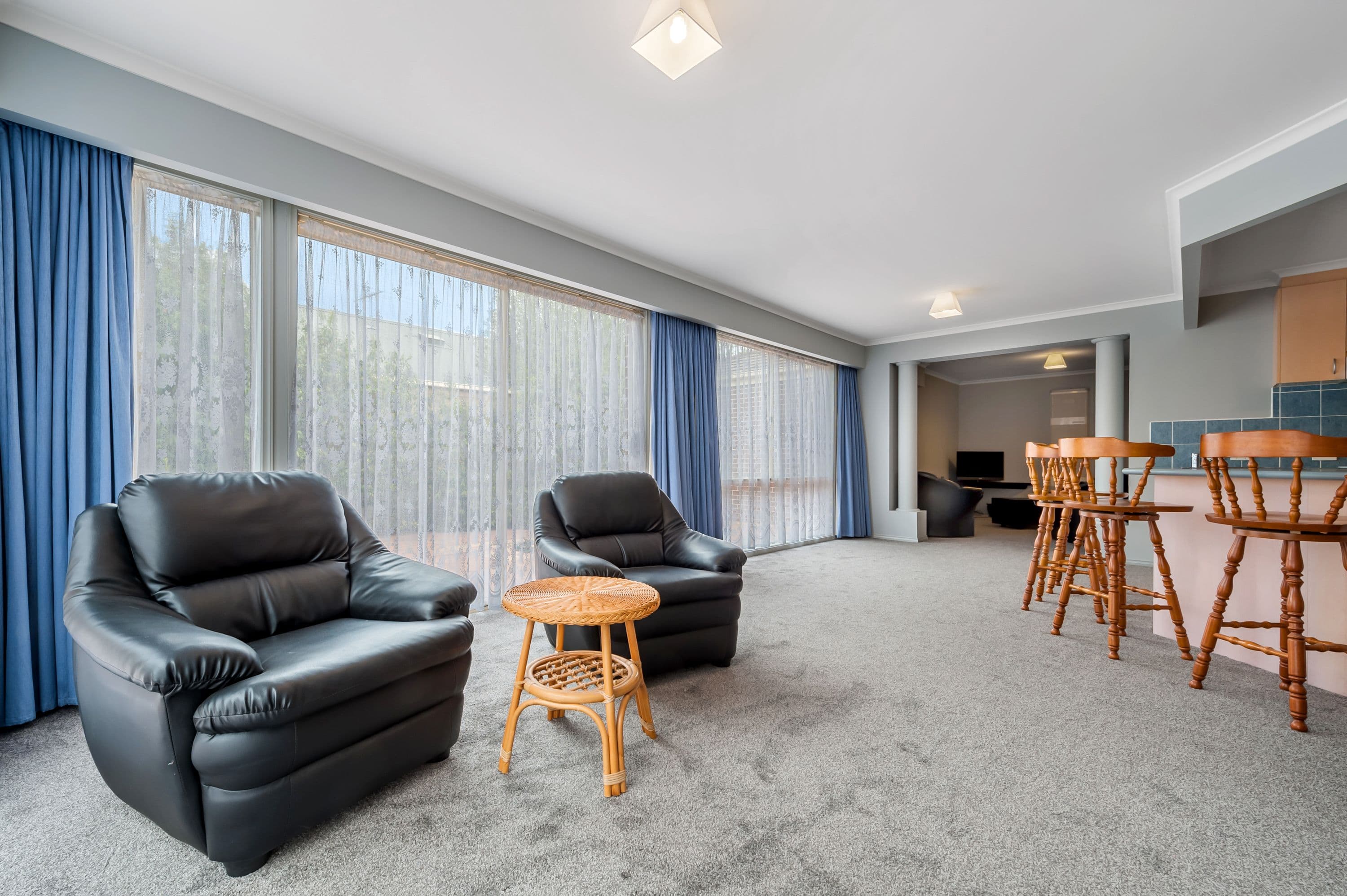 10 Odonnell Drive, Caroline Springs VIC 3023, Caroline Springs - Thumbnail 7
