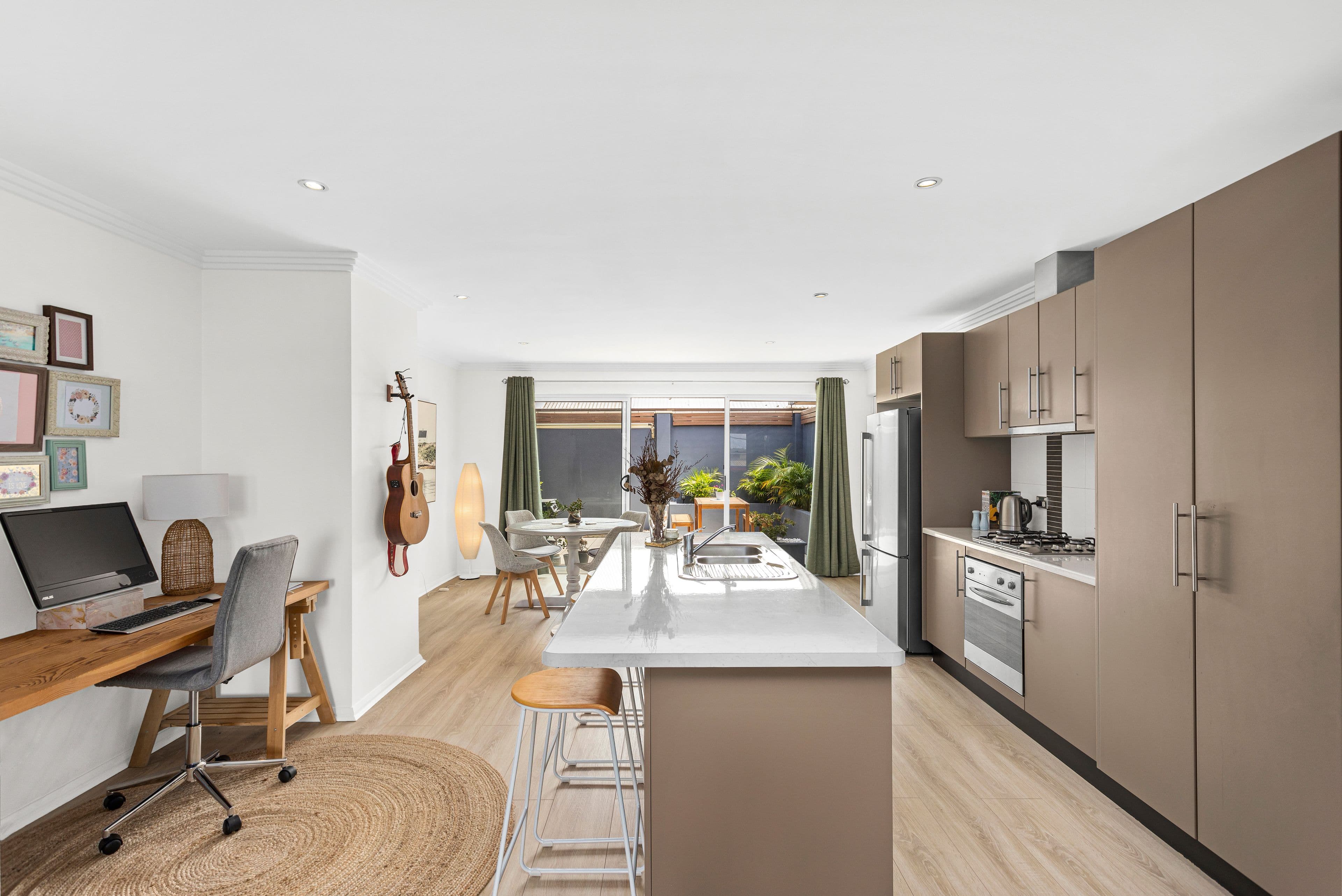 71 Central Avenue, Oak Flats NSW 2529, Oak Flats - Thumbnail 2