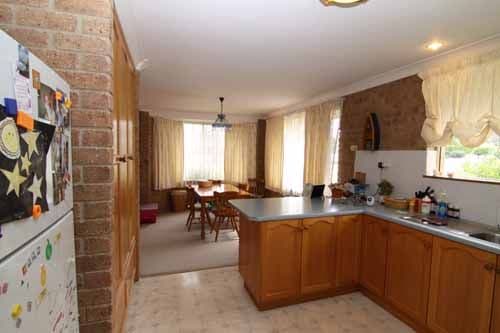 11 Wentworth, GLEN INNES NSW 2370, Glen Innes - Thumbnail 4