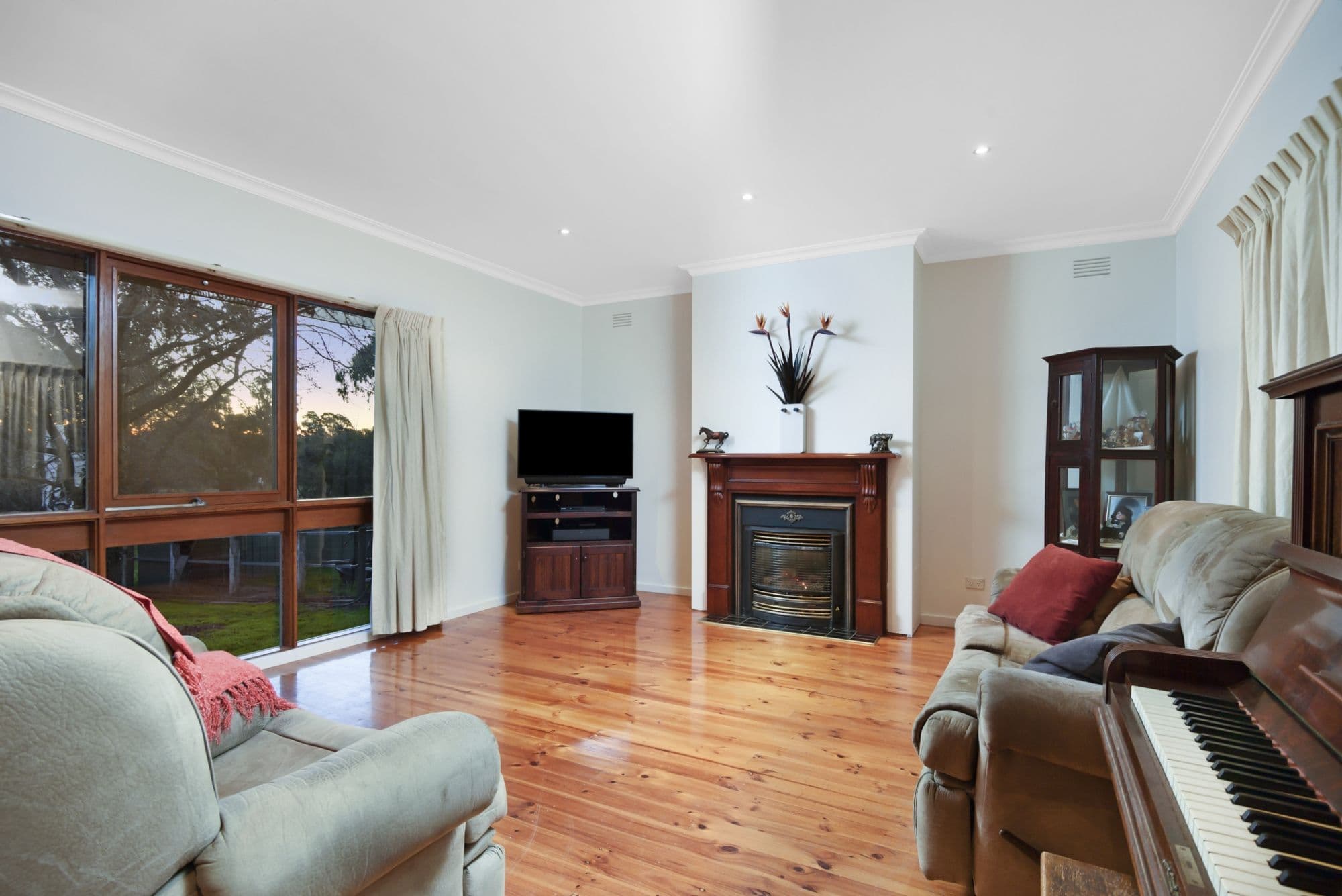 5718 Calder Highway, Kangaroo Flat VIC 3555, Kangaroo Flat - Thumbnail 2