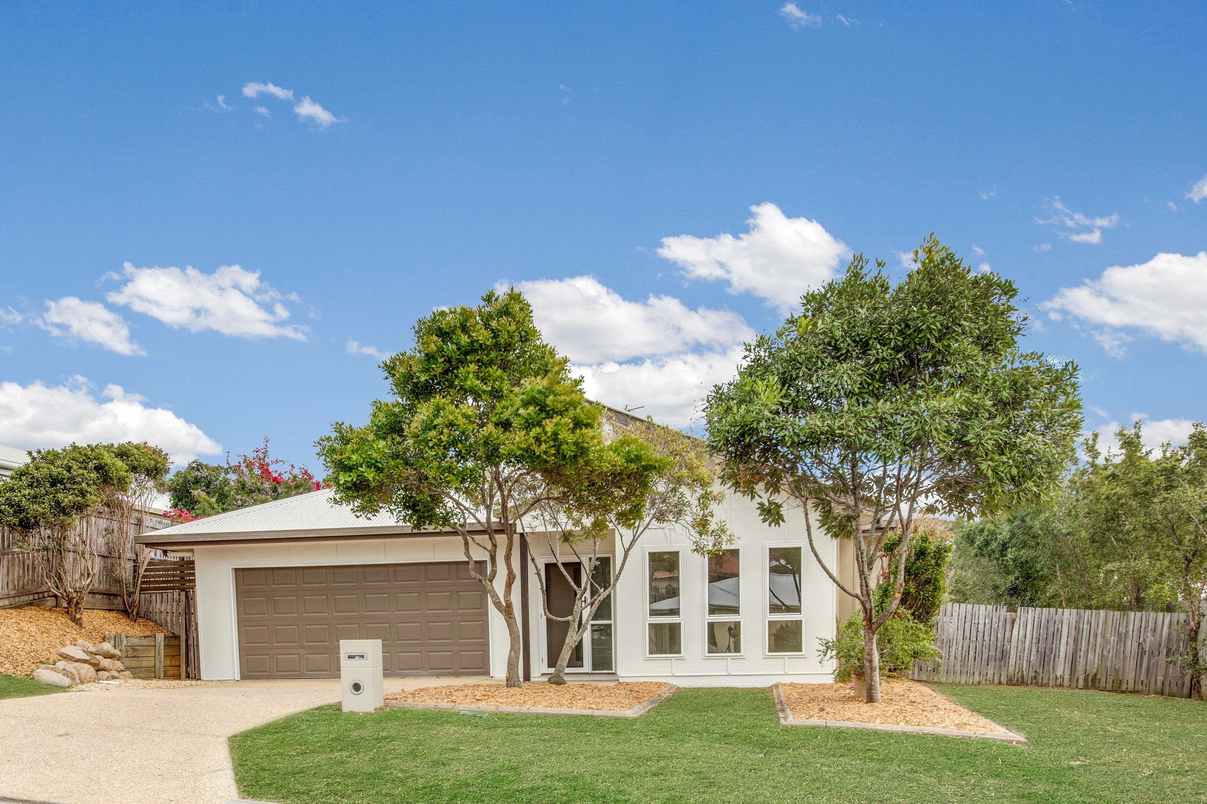 46 Skyline Drive, Kirkwood QLD 4680, Kirkwood - Image 1