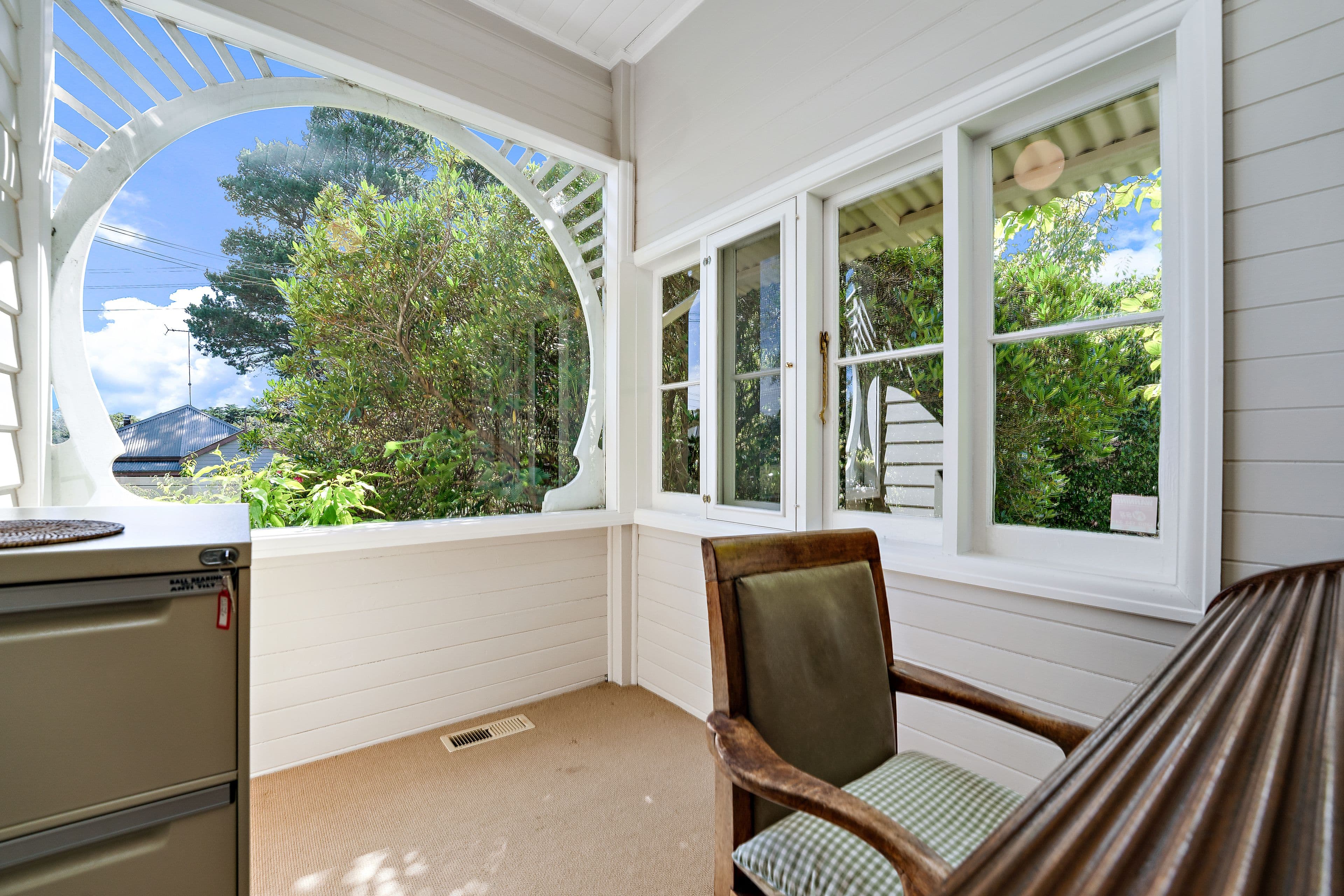 16 Clyde Avenue, Blackheath NSW 2785, Blackheath - Thumbnail 5