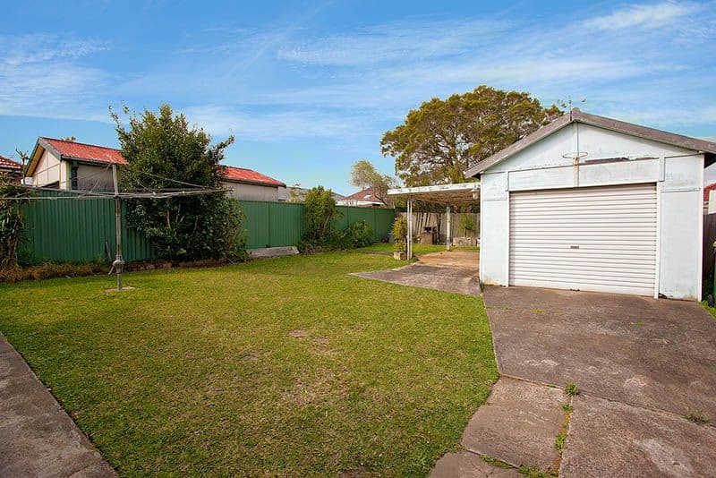 41 Allambee Crescent, BEVERLY HILLS NSW 2209, Beverly Hills - Thumbnail 2