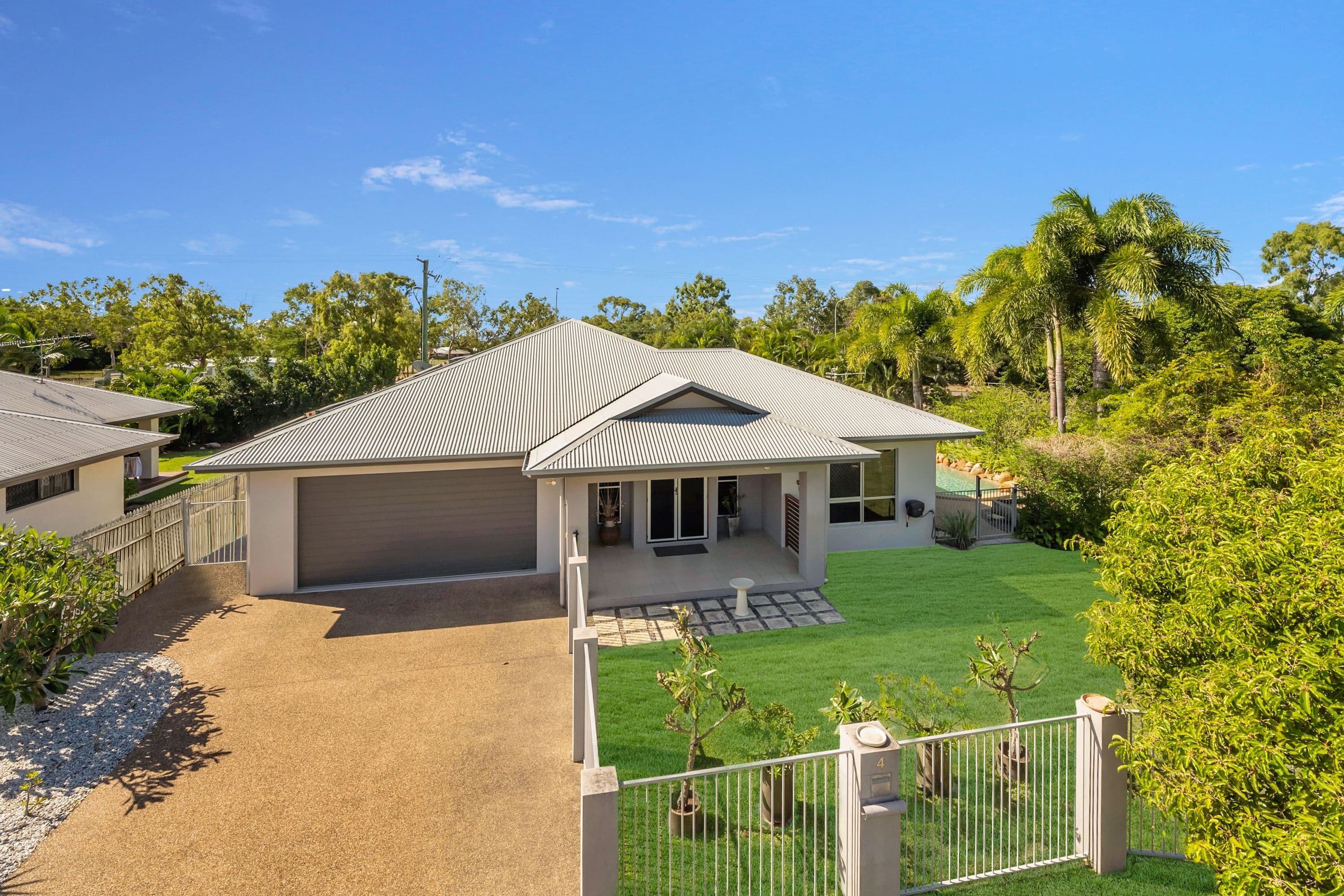 4 Samson Court, Mount Louisa QLD 4814, Mount Louisa - Image 1