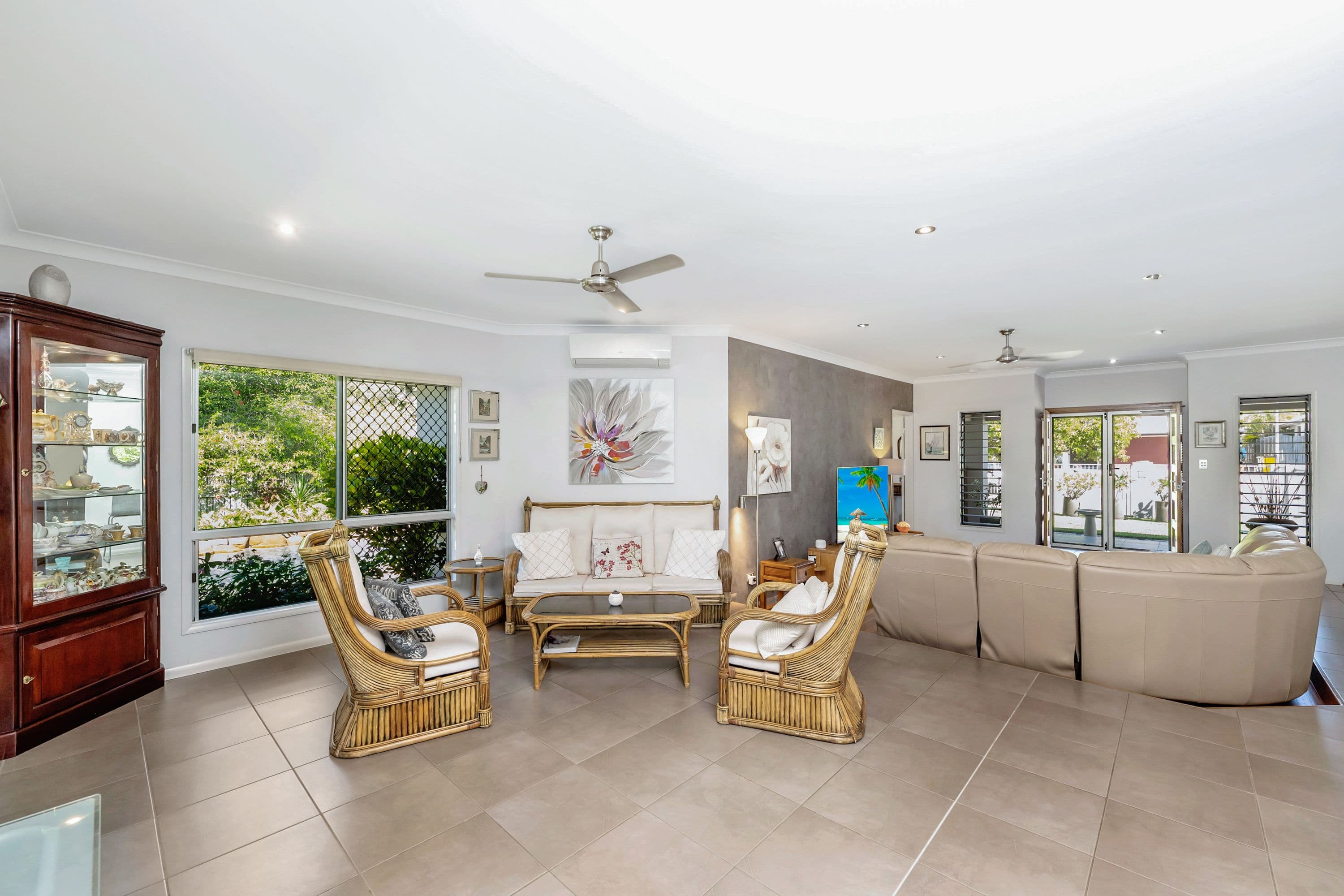 4 Samson Court, Mount Louisa QLD 4814, Mount Louisa - Thumbnail 4