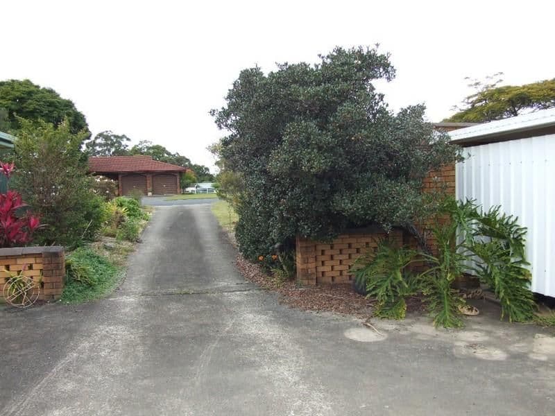 16 Taloumbi Road, COFFS HARBOUR NSW 2450, Coffs Harbour - Thumbnail 2