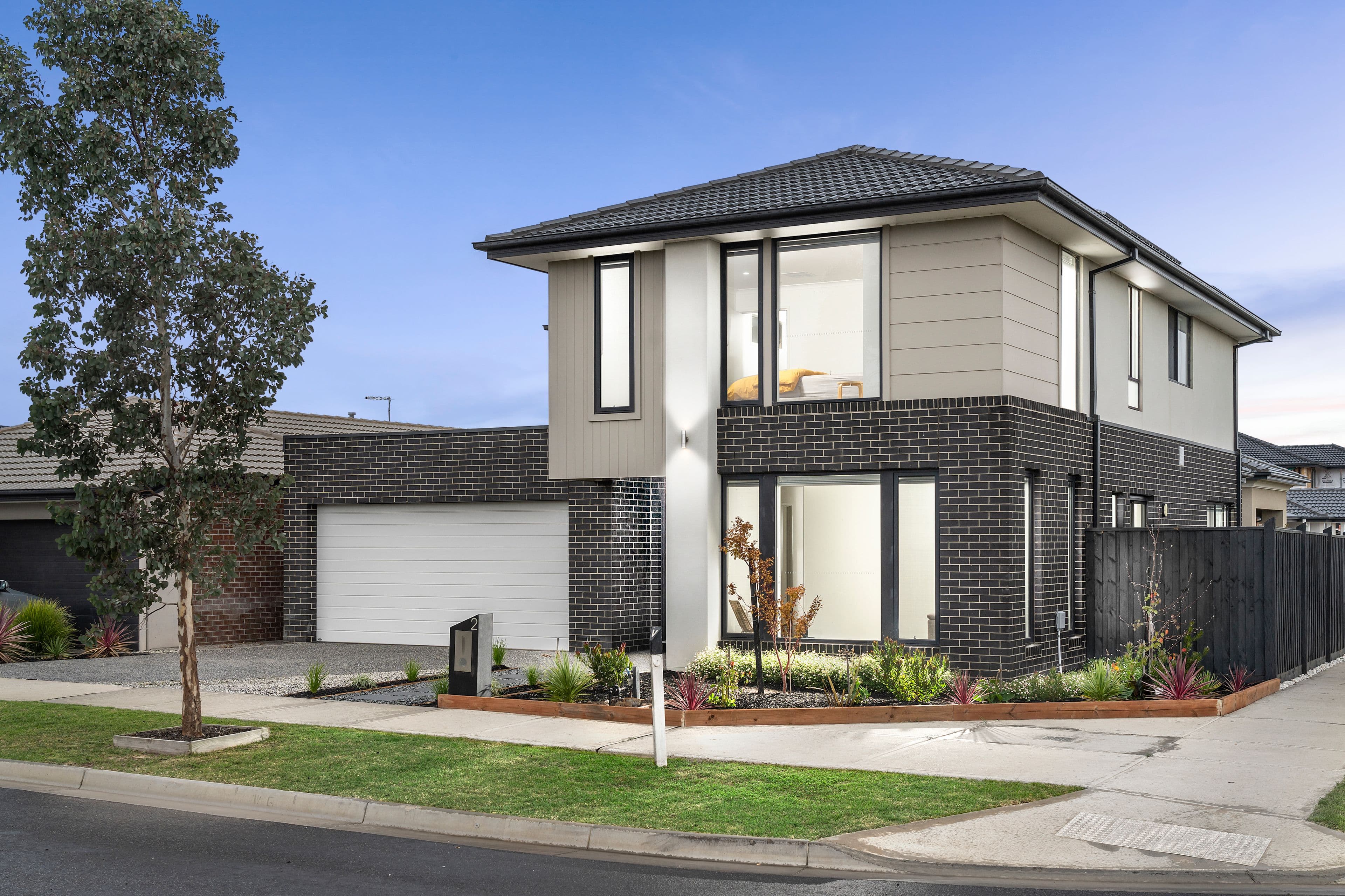 19 Stella Street, Holland Park QLD 4121, Holland Park - Image 1