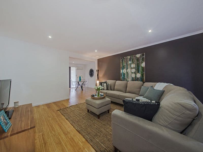 32 Brentwood Drive, Daisy Hill QLD 4127, Daisy Hill - Image 1