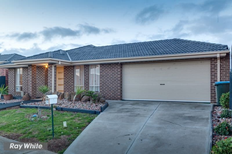 14 Bridlepath Drive, TRUGANINA VIC 3029, Truganina - Thumbnail 2
