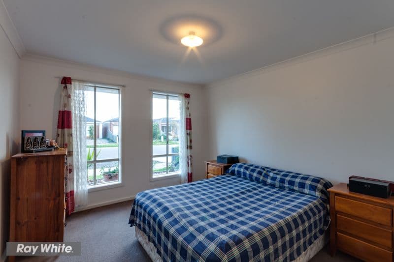 14 Bridlepath Drive, TRUGANINA VIC 3029, Truganina - Thumbnail 7