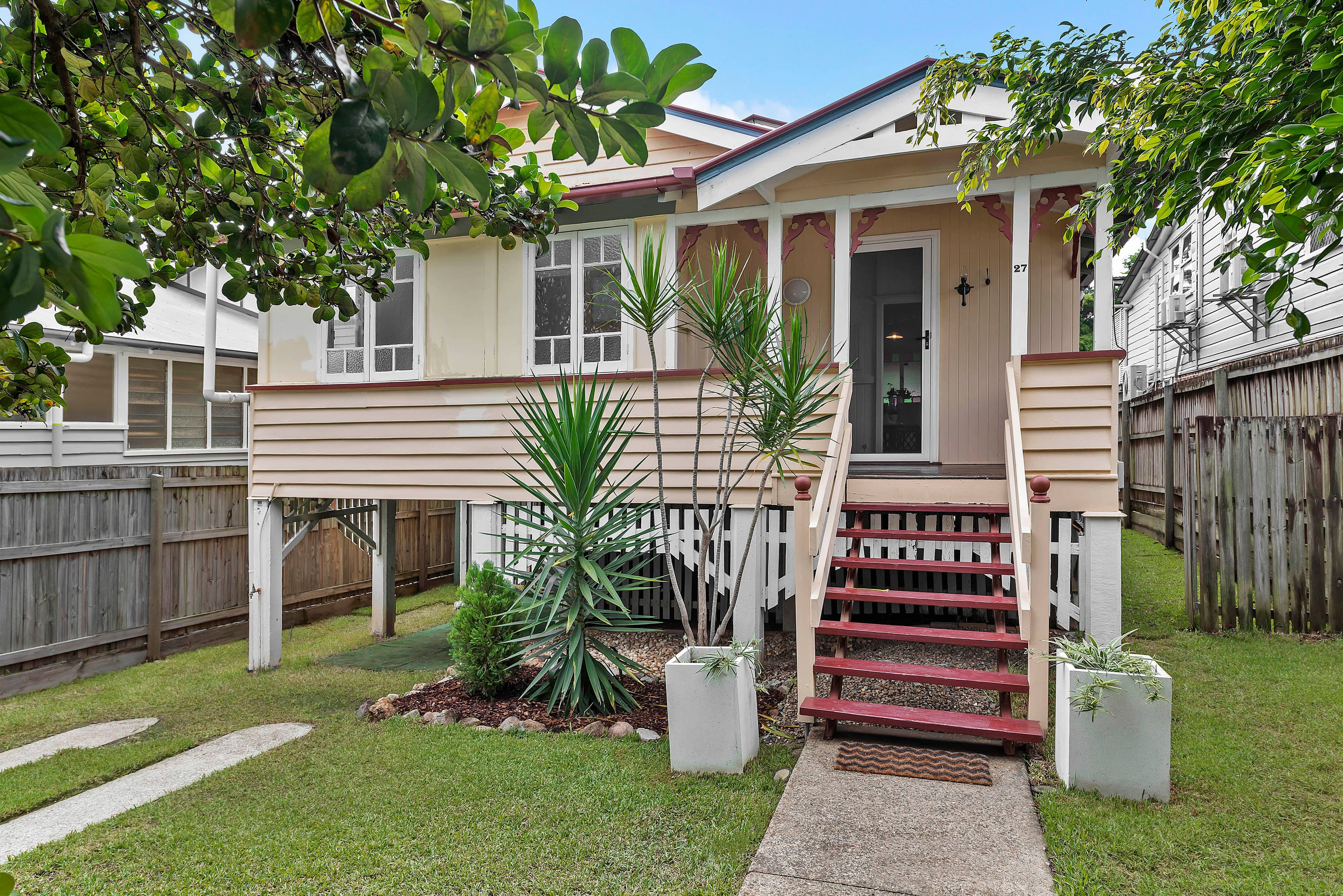 27 Franklin Street, Annerley QLD 4103, Annerley - Image 1