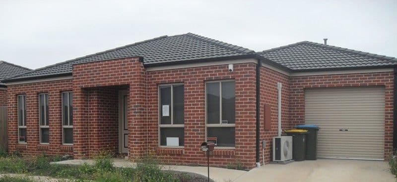 11 Fetlock Drive, TRUGANINA VIC 3029, Truganina - Image 1