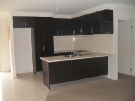  11 Fetlock Drive, TRUGANINA VIC 3029, Truganina - Thumbnail 2