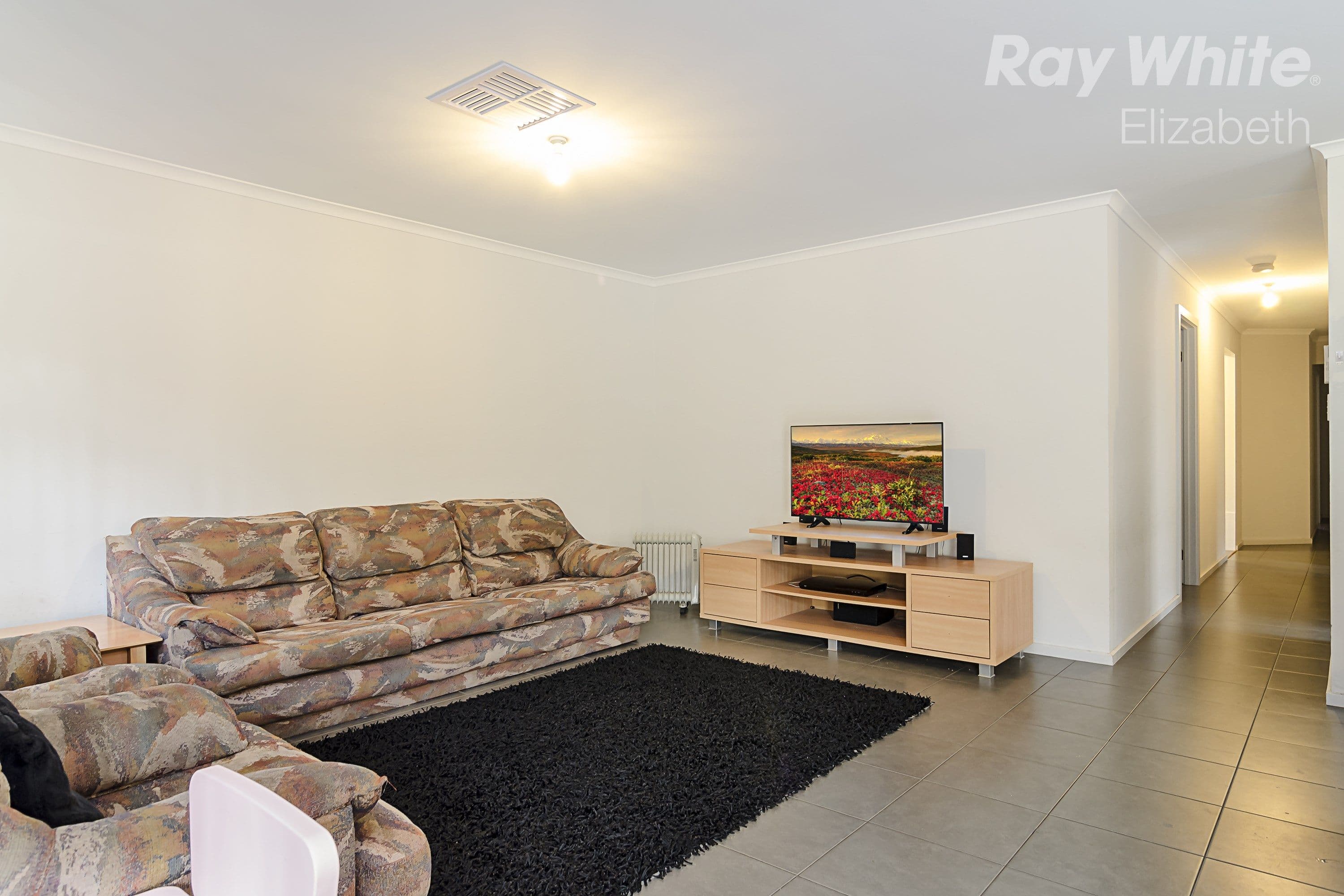 19 Bradford Avenue, Salisbury Heights SA 5109, Salisbury Heights - Thumbnail 2