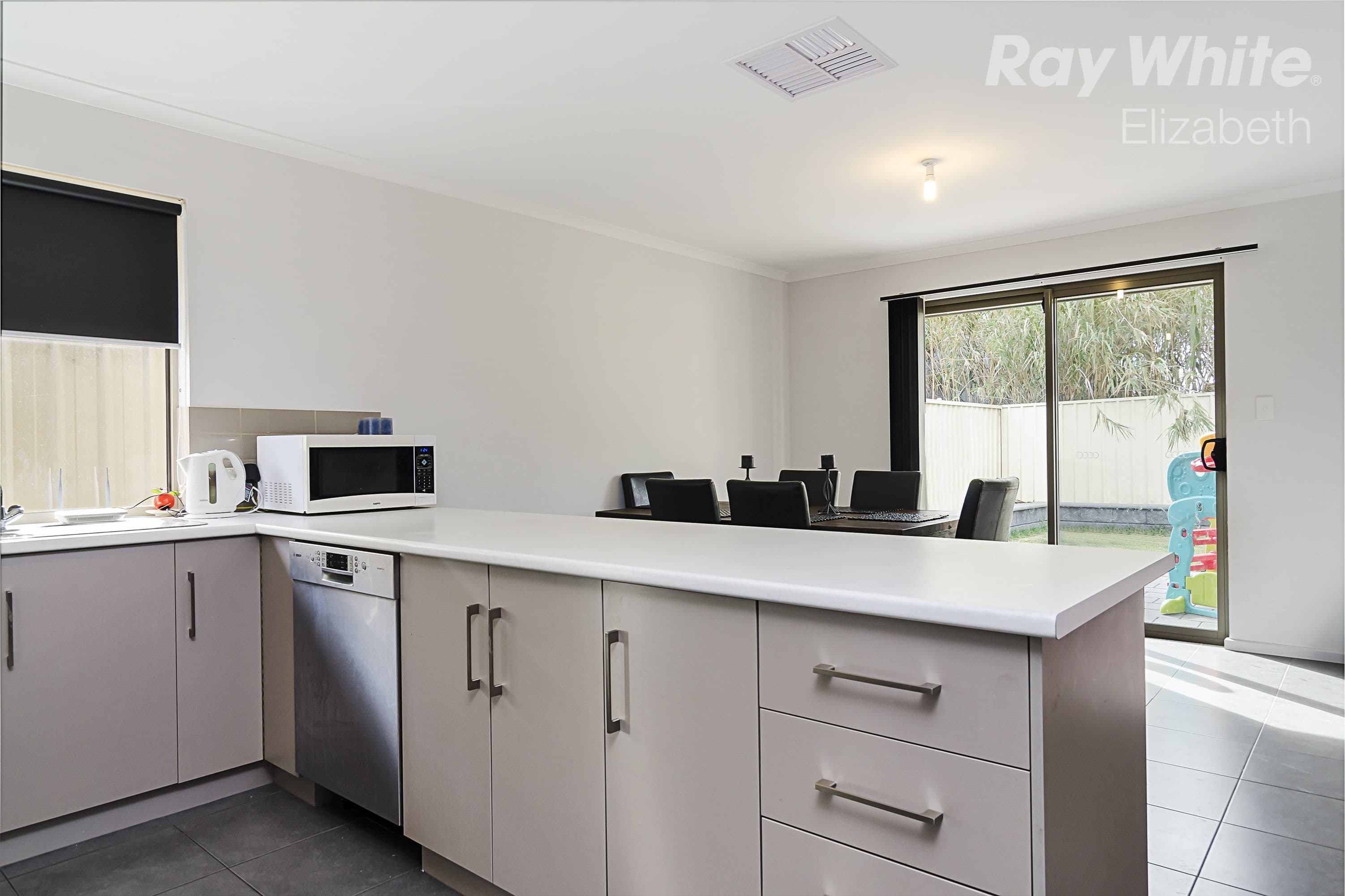 19 Bradford Avenue, Salisbury Heights SA 5109, Salisbury Heights - Thumbnail 5
