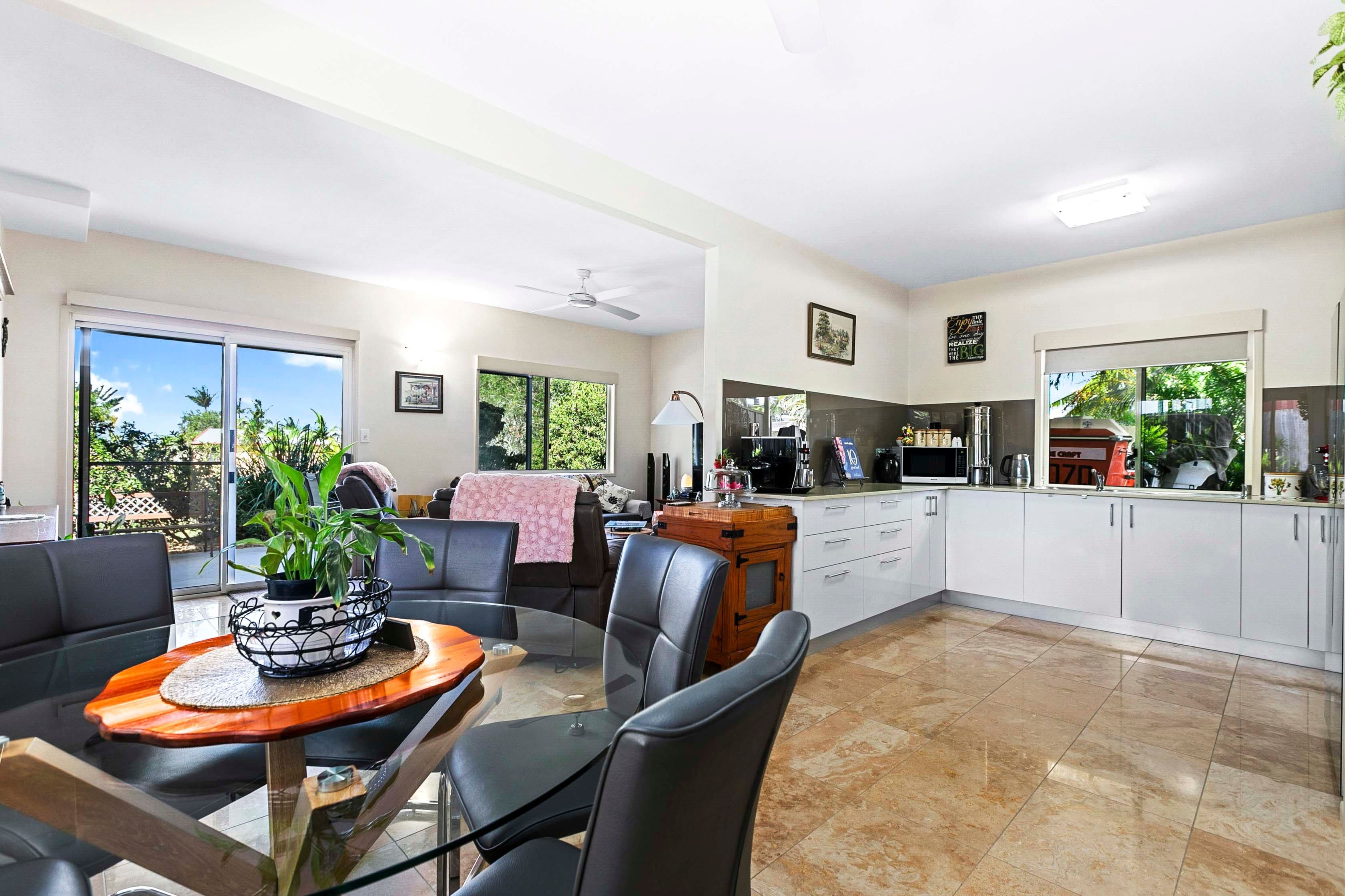 15 Avolet Crescent, River Heads QLD 4655, River Heads - Thumbnail 7