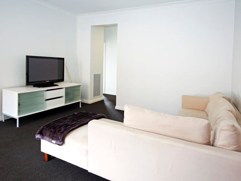 39 Hewat Drive, HIGHTON VIC 3216, Highton - Thumbnail 2