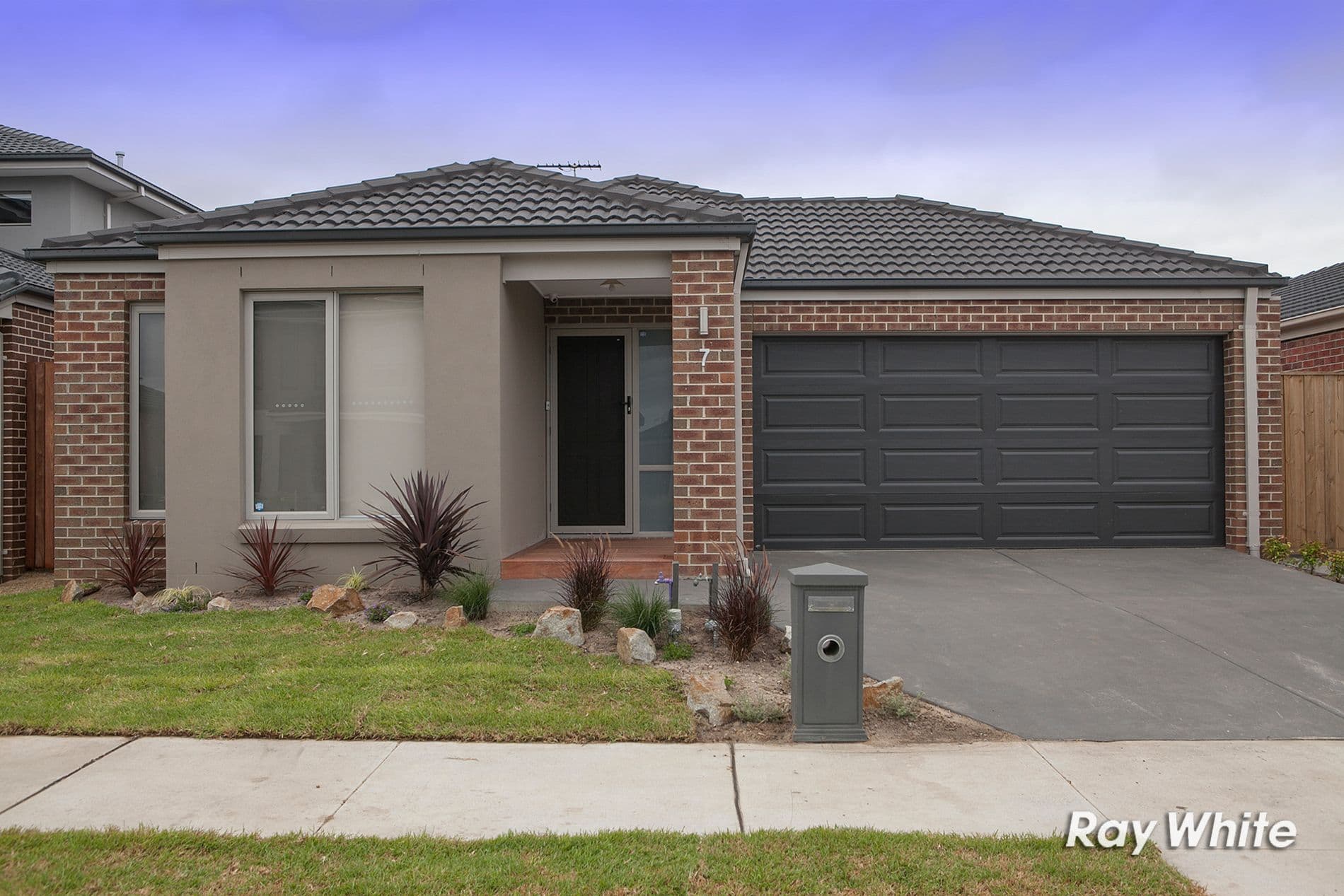 7 Elmtree Crescent, Clyde North VIC 3978, Clyde North - Image 1