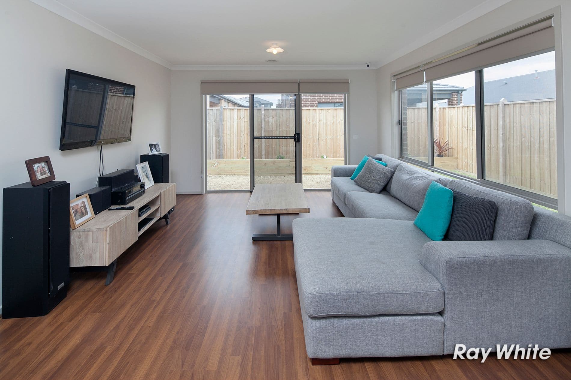 7 Elmtree Crescent, Clyde North VIC 3978, Clyde North - Thumbnail 7