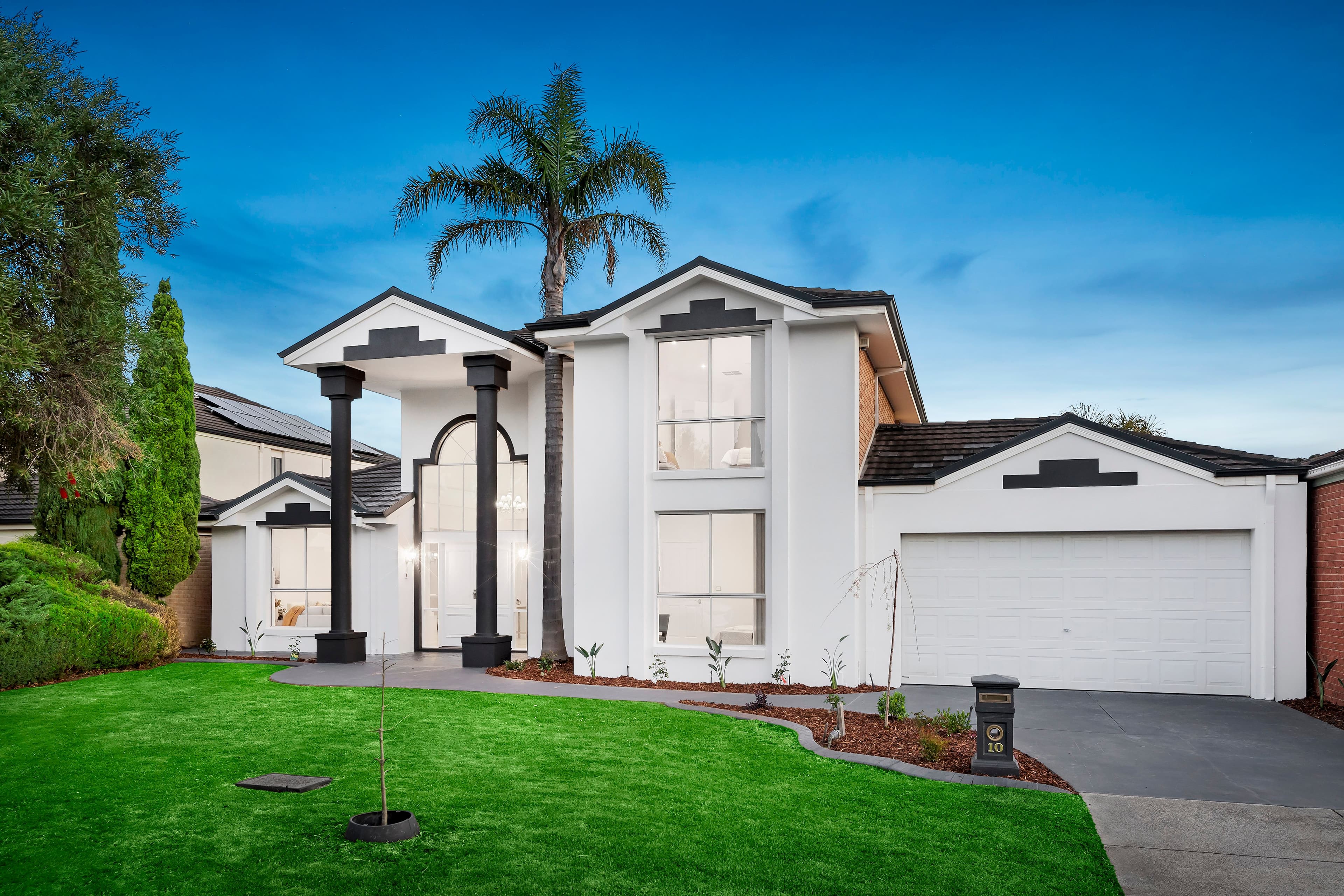 10 Kensington Place, Wantirna South VIC 3152, Wantirna South - Image 1