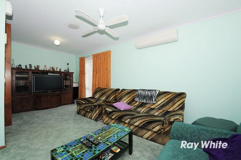 42 Strong Drive, HAMPTON PARK VIC 3976, Hampton Park - Thumbnail 4