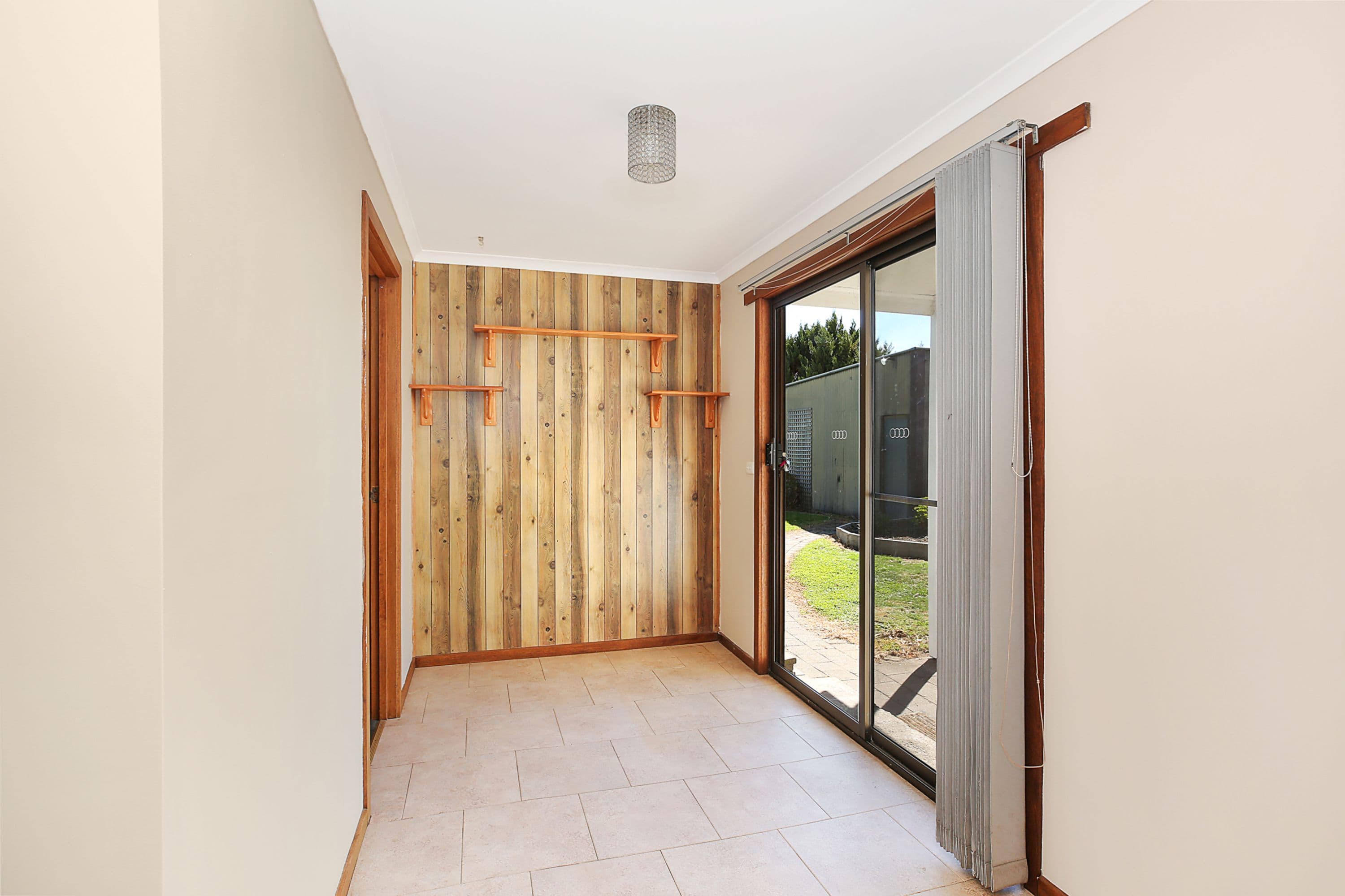 27 Dover Street, Cobden VIC 3266, Cobden - Thumbnail 7