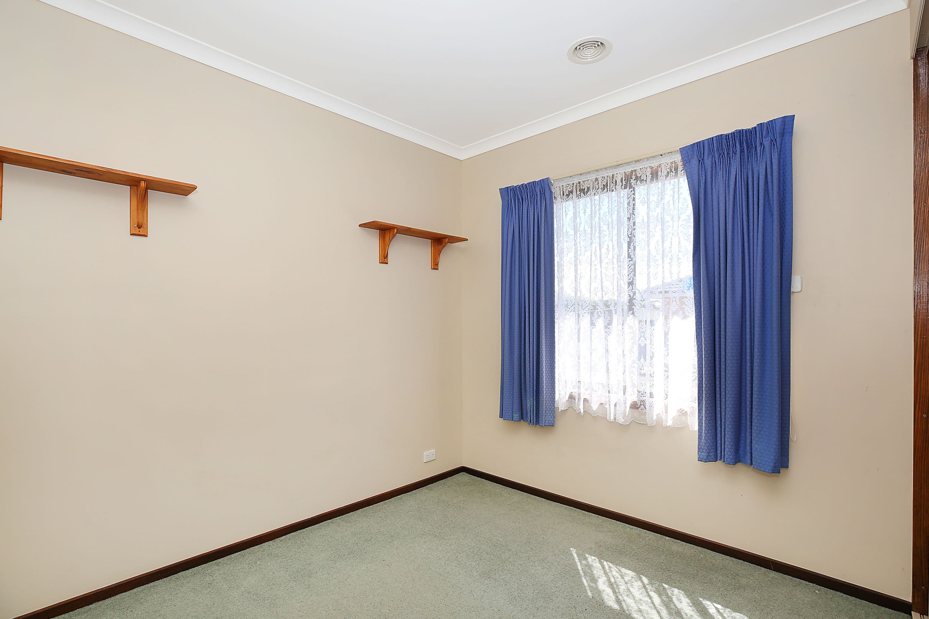 27 Dover Street, Cobden VIC 3266, Cobden - Thumbnail 8