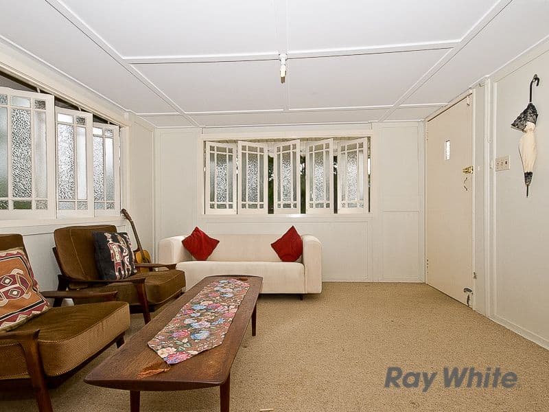 34 Alderson Street, NEWMARKET QLD 4051, Newmarket - Thumbnail 3