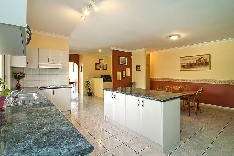 1 Abelia Close, CALAMVALE QLD 4116, Calamvale - Thumbnail 6