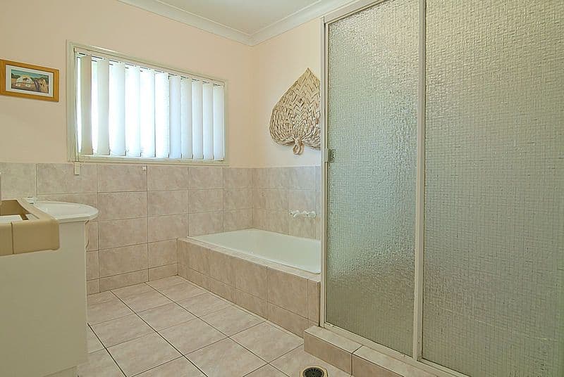 1 Abelia Close, CALAMVALE QLD 4116, Calamvale - Thumbnail 8