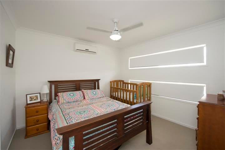 24 Redgum Drive, KIRKWOOD QLD 4680, Kirkwood - Thumbnail 6
