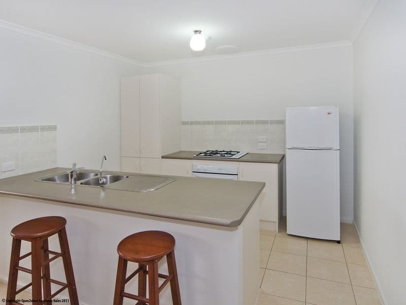 26 Redwood Close, Noarlunga Downs SA 5168, Noarlunga Downs - Thumbnail 2