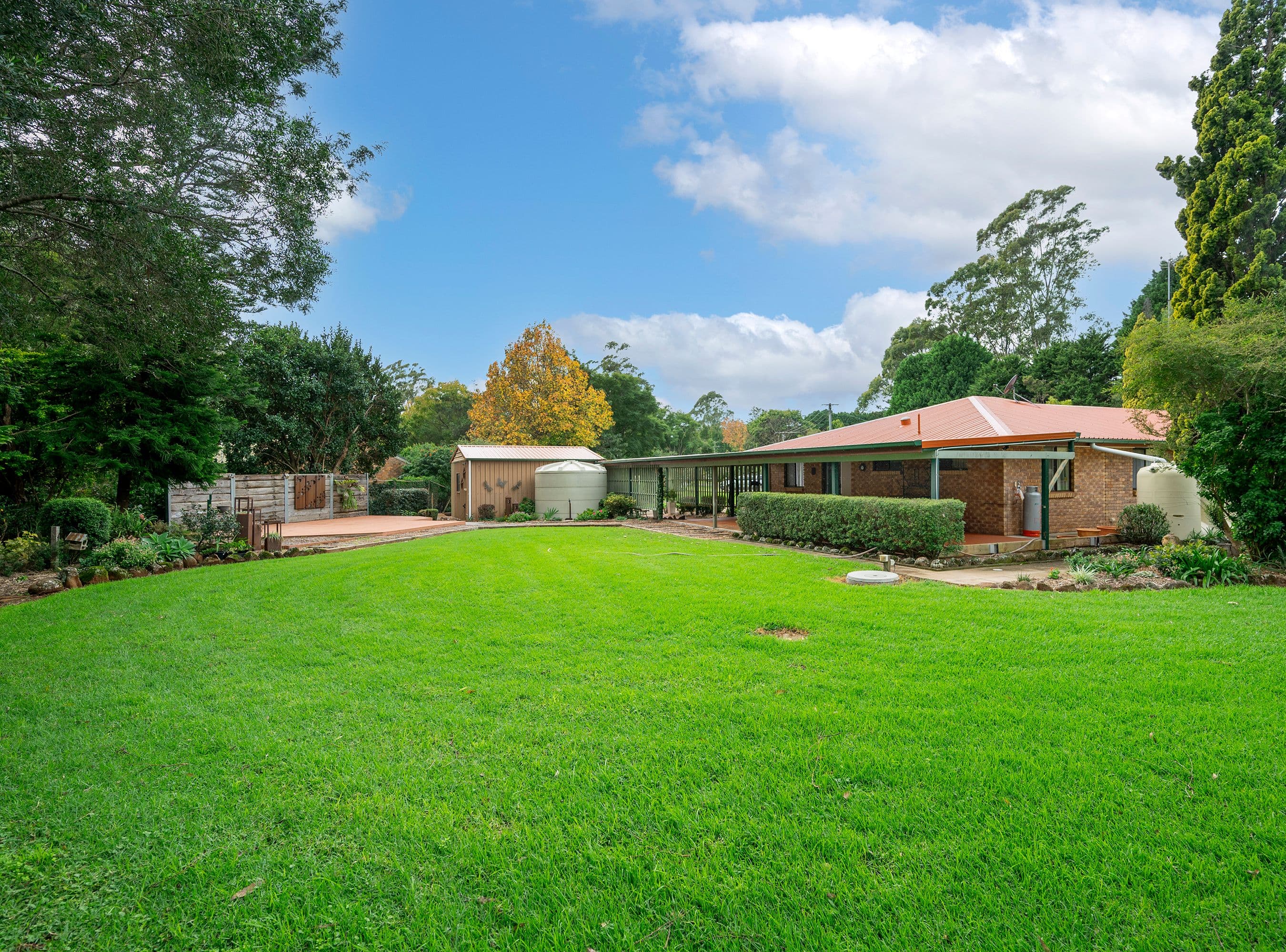 12 Forest Road, Highfields QLD 4352, Highfields - Thumbnail 2