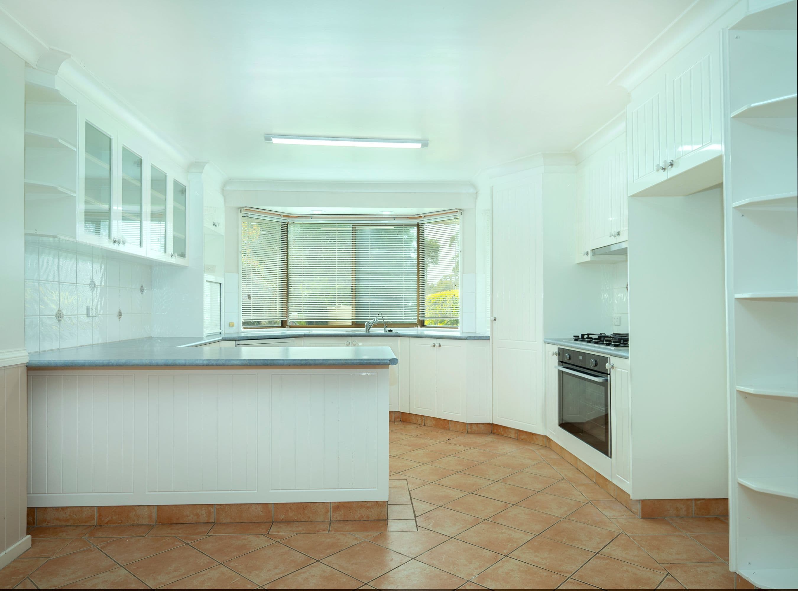 12 Forest Road, Highfields QLD 4352, Highfields - Thumbnail 4