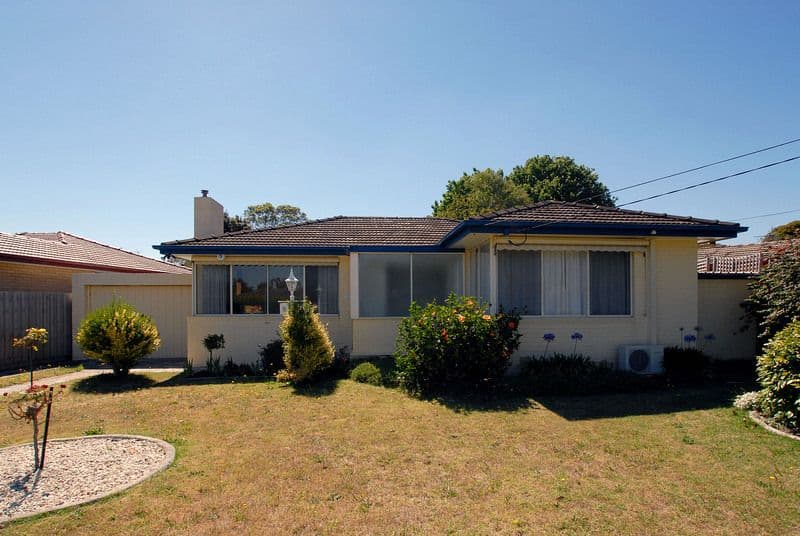 8 Frallon Crescent, FRANKSTON VIC 3199, Frankston - Image 1