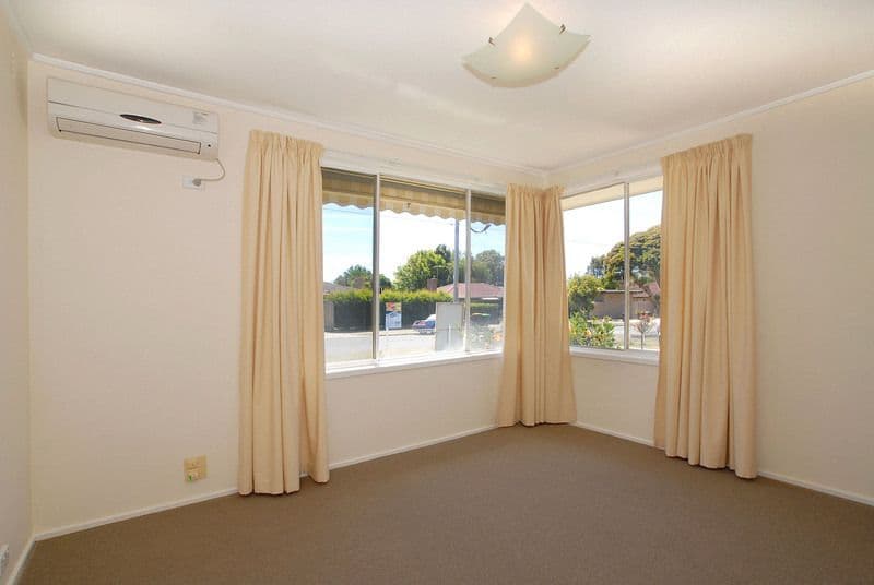 8 Frallon Crescent, FRANKSTON VIC 3199, Frankston - Thumbnail 8