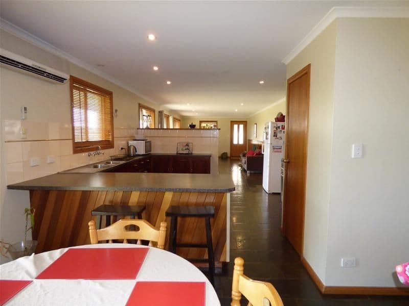 384 Western Approach Road, Port Lincoln SA 5606, Port Lincoln - Thumbnail 4