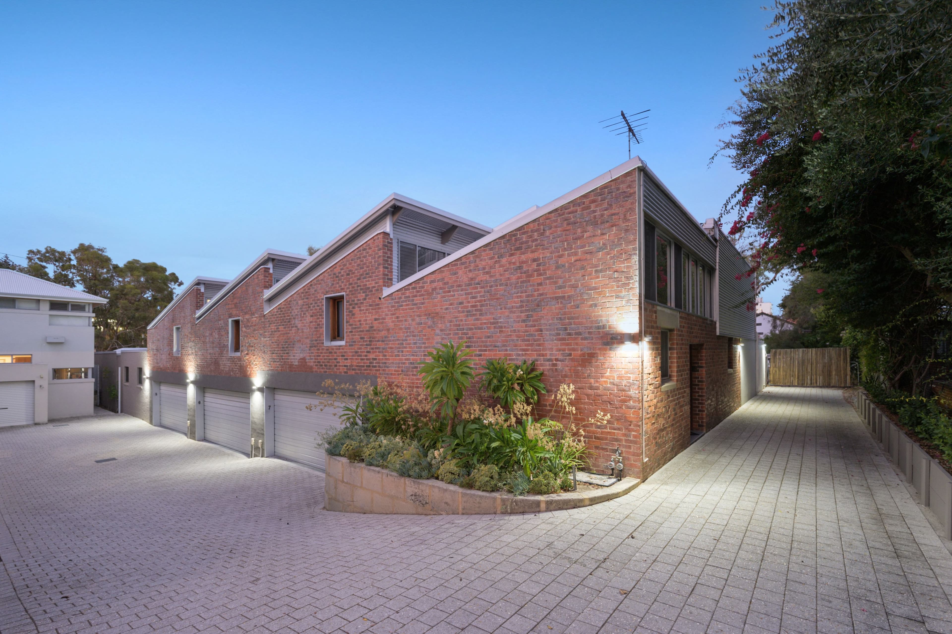 44 Barnfield Road, Claremont WA 6010, Claremont - Thumbnail 8