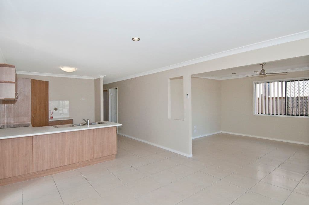 47 Outlook Drive, Waterford QLD 4133, Waterford - Thumbnail 4